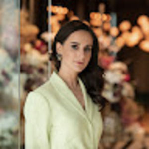 Meet your Posher, Lorena